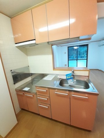 キッチン　キッチンでお料理をお楽しみください