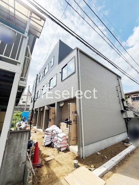 建物外観　2026年5月下旬完成予定の新築物件です