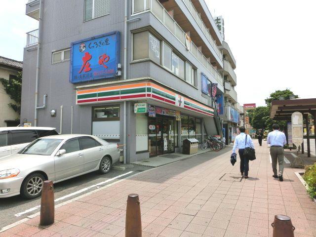 コンビニ　セブンイレブン鶴ケ島駅西口店（コンビニ）まで770m