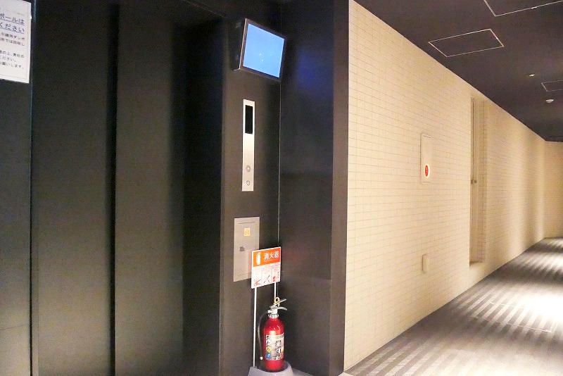ロビー　弊社は都内全域の物件をご紹介可能です！