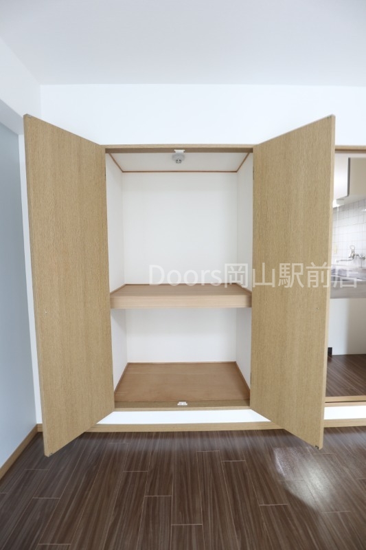 収納　※他号室の写真になります