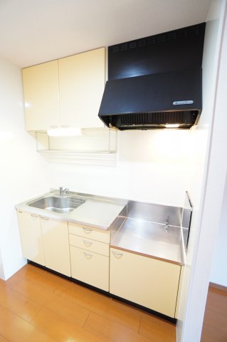 キッチン　※同物件・同タイプの写真です。