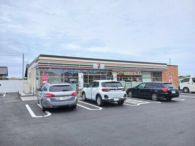 コンビニ　セブンイレブン高野店（コンビニ）まで365m