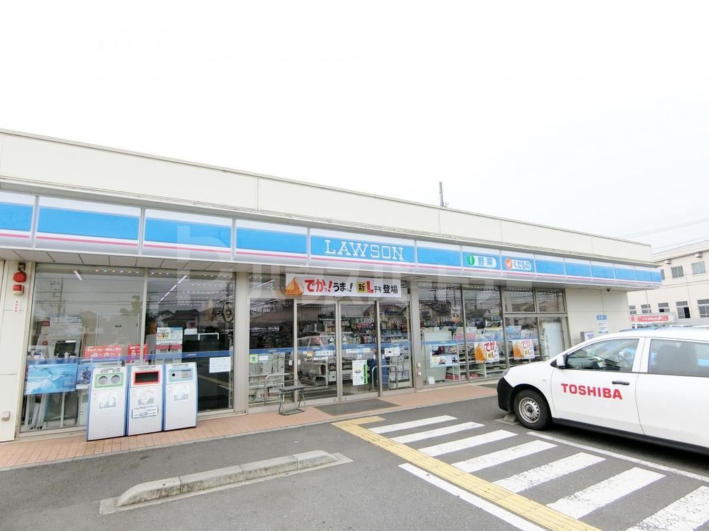 コンビニ　ローソン越谷七左町店（コンビニ）まで180m
