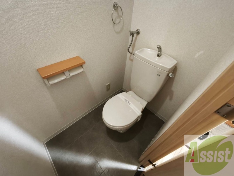 トイレ　トイレです。ウォシュレット付を探している方、おすすめです！