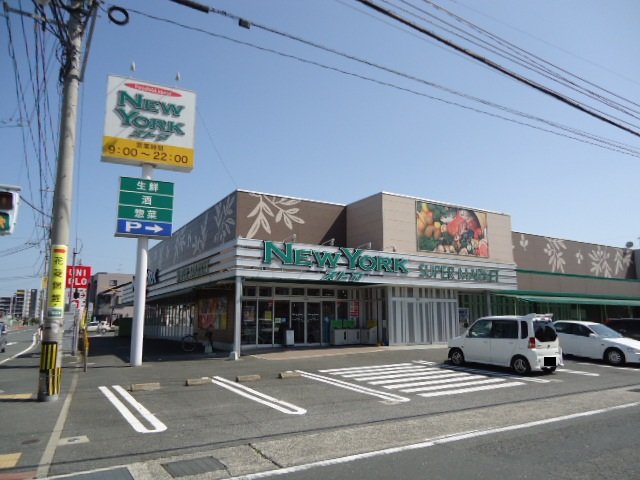 その他　ニューヨークストア貫店（その他）まで715m