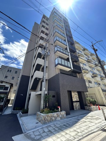 建物外観　こちら、外観パースです