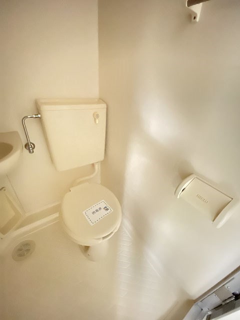 トイレ　落ち着いたトイレです
