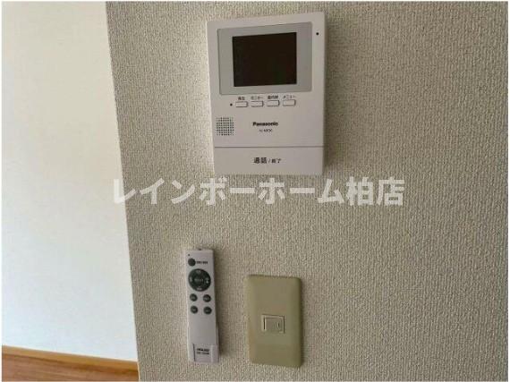 セキュリティ　モニタ付インターホンです