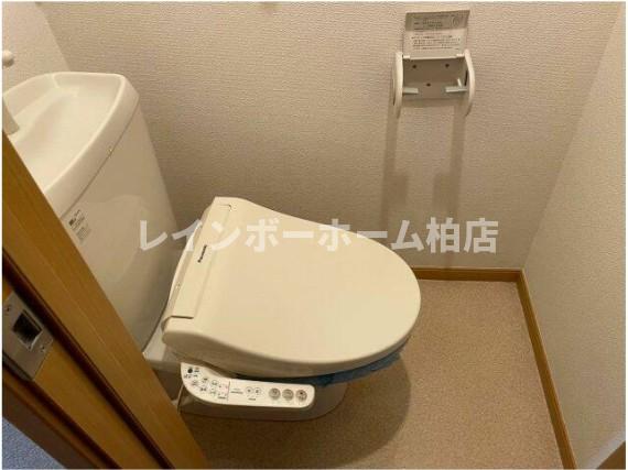 トイレ　シンプルで使いやすいトイレです