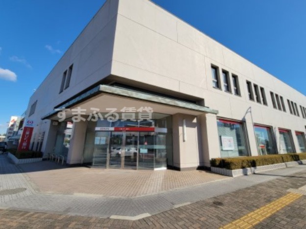 銀行　三菱UFJ銀行碧南支店（銀行）まで323m