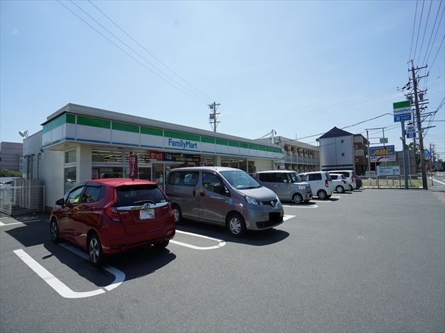 コンビニ　ファミリーマート　浜松小池南店（コンビニ）まで93m