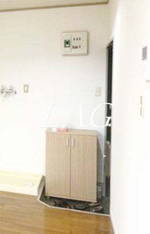 玄関　玄関です。