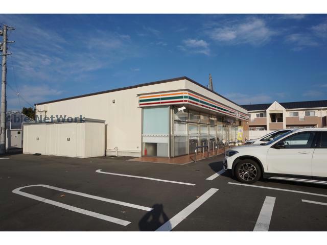コンビニ　セブンイレブン袋井方丈店（コンビニ）まで330m
