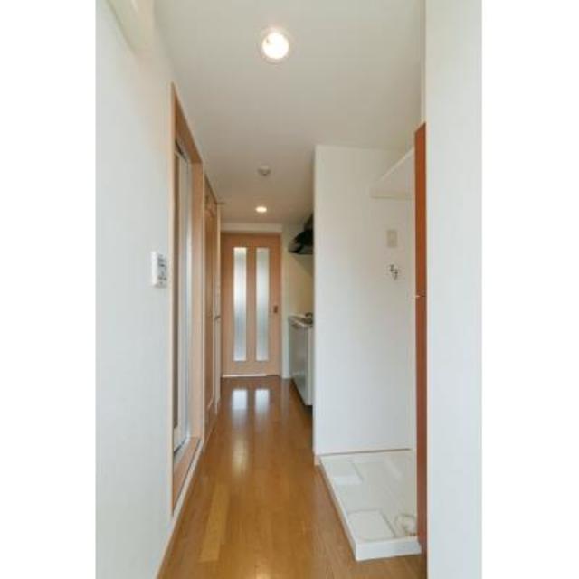 玄関　※写真は同タイプ住戸です。