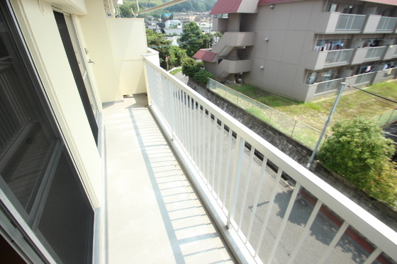バルコニー　※別部屋の写真です