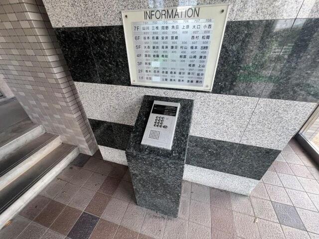 エントランス