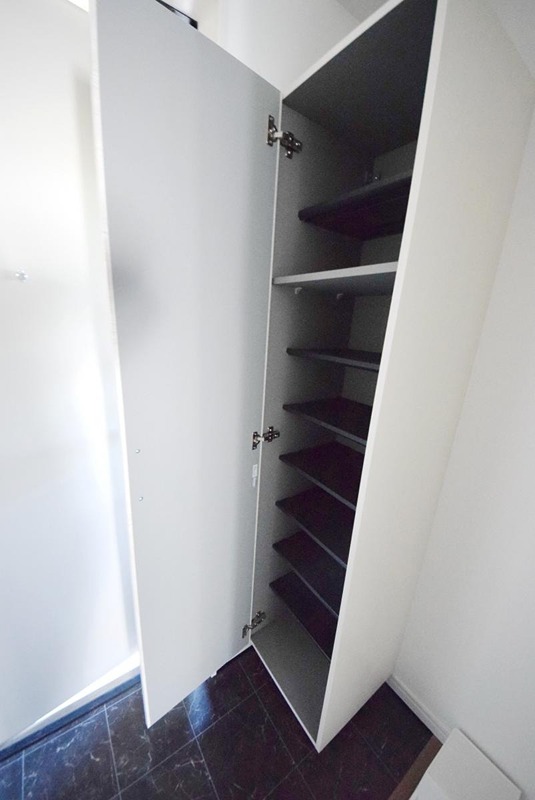 玄関　※別部屋参考画像
