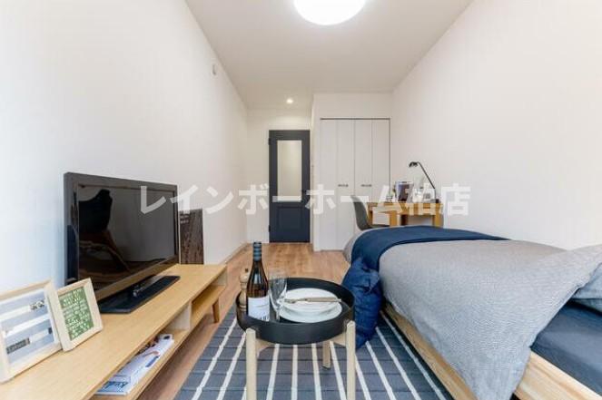 その他部屋・スペース　こちらの居間で趣味の時間をお楽しみください ※同施工類似物件