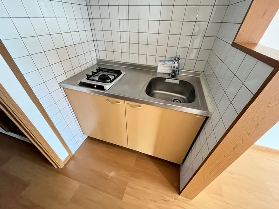 キッチン　※別部屋の写真です