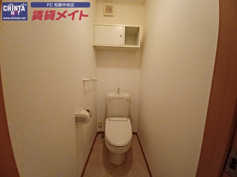 トイレ　反転タイプ参考写真