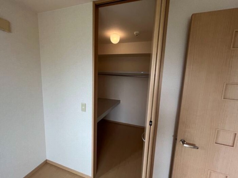 収納　図面と現状に相違がある場合には現状を優先