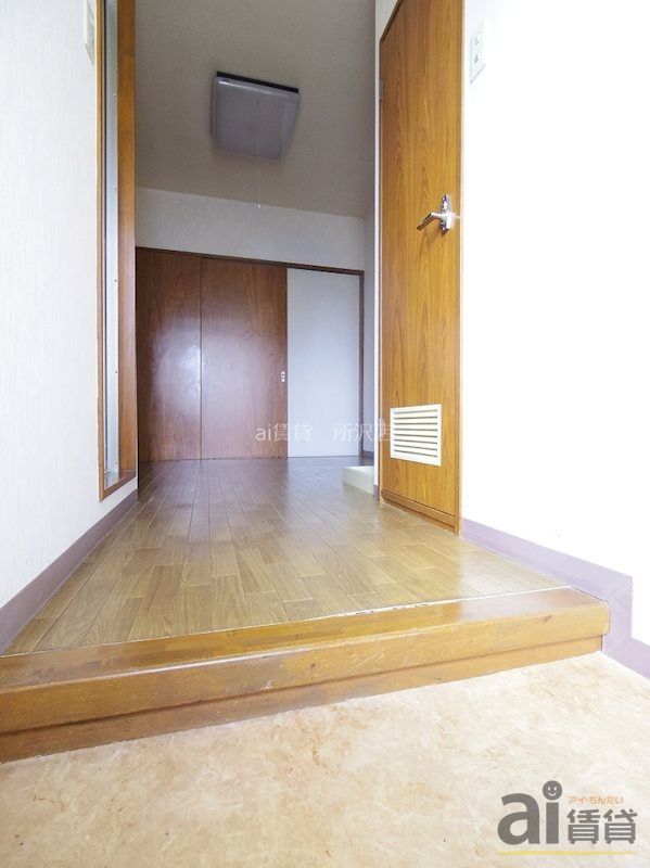 玄関　※写真同仕様※