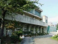 小学校　名古屋市立千早小学校（小学校）まで1268m