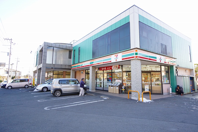 コンビニ　セブンイレブン 横浜こどもの国店（コンビニ）まで399m