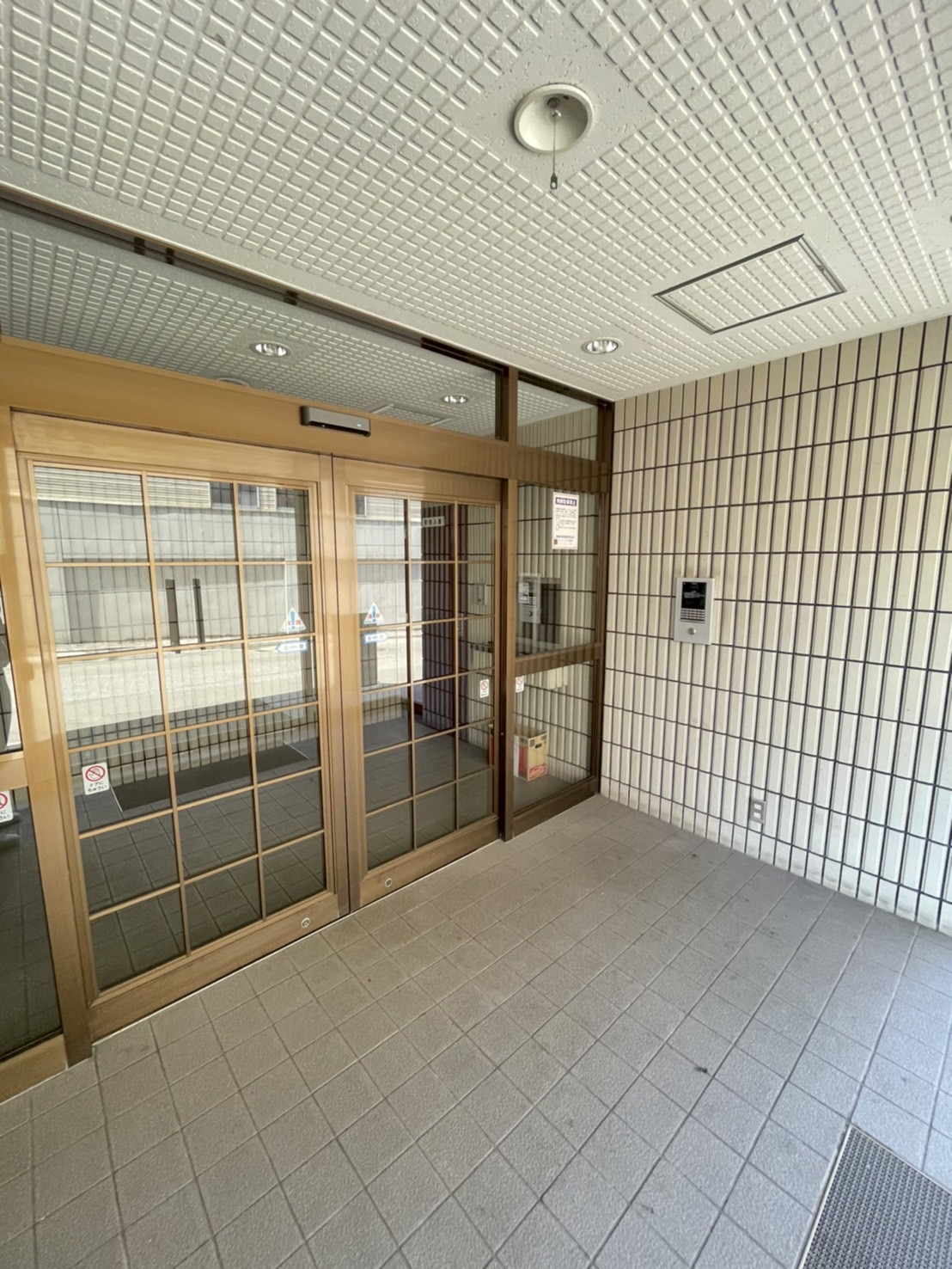エントランス