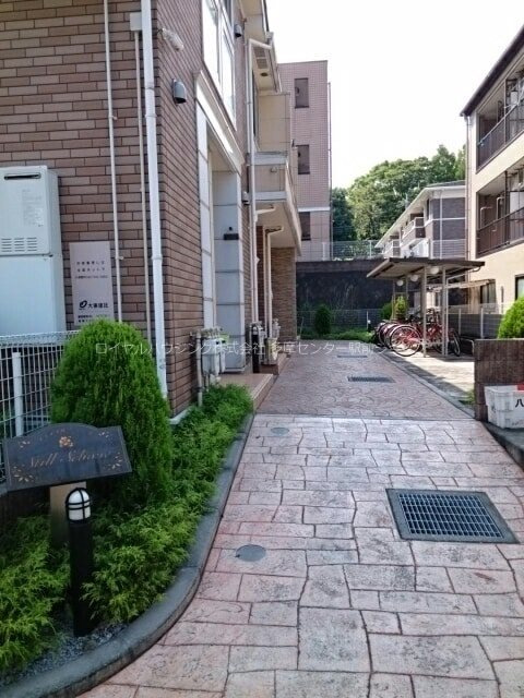 エントランス　エントランス外観です！
