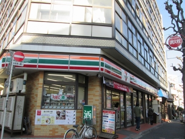 コンビニ　セブンイレブン 野沢店（コンビニ）まで226m