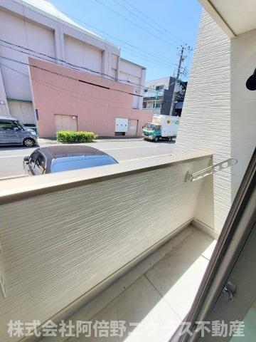 バルコニー　内装は別部屋の参考写真です。