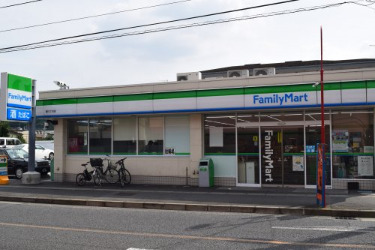 コンビニ　ファミリーマート　堰３丁目店（コンビニ）まで368m