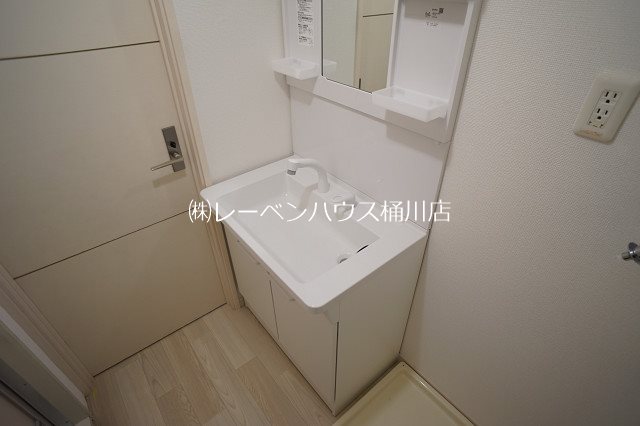 洗面設備　レーベンハウス桶川店へ　048-787-5511