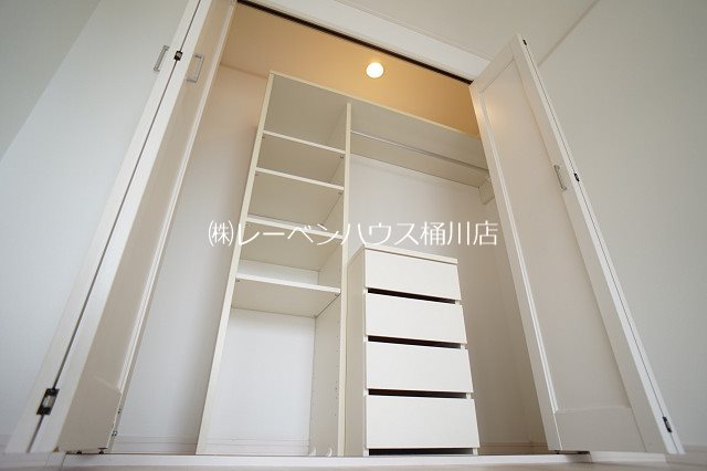 収納　レーベンハウス桶川店へ　048-787-5511