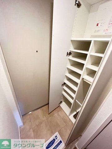玄関　玄関