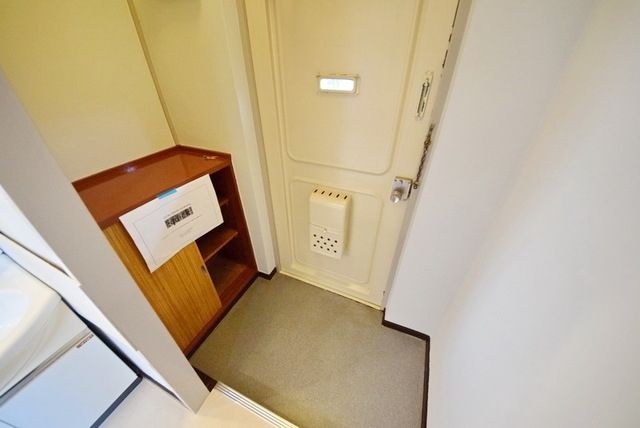 玄関　★お問い合わせはタウンハウジングまで★