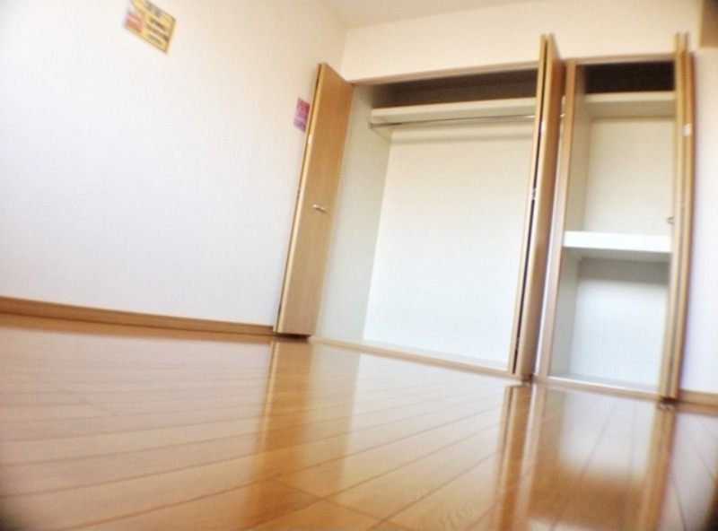 収納　図面と現状に相違がある場合には現状を優先