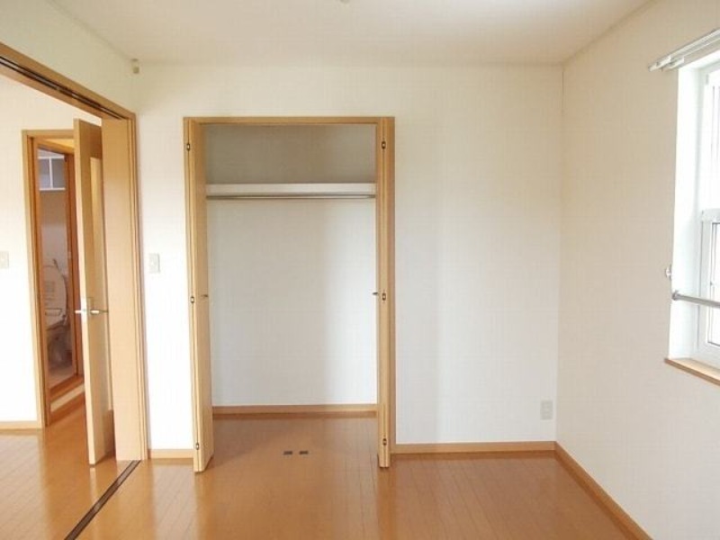 収納　図面と現状に相違がある場合には現状を優先
