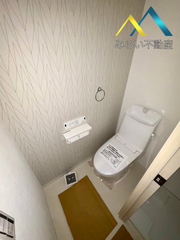 トイレ　自社撮影写真　建築中