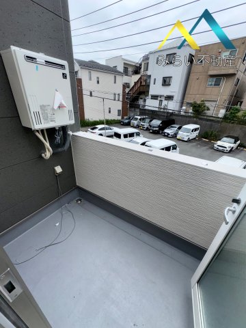 バルコニー　自社撮影写真　建築中