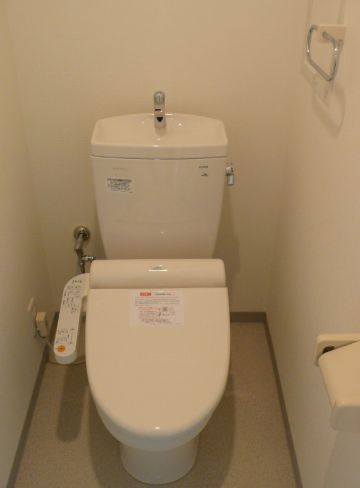 トイレ　別号室参考写真