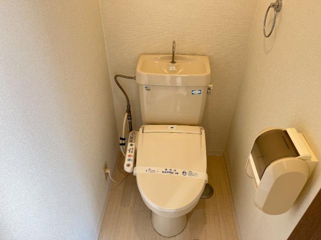 トイレ　シャワー付トイレ