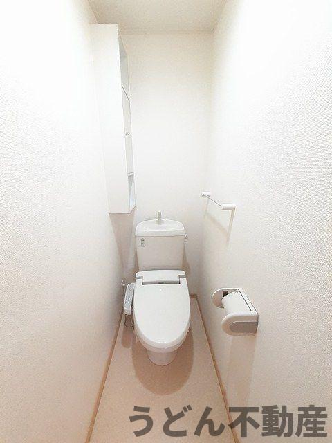トイレ　うどん県のお部屋探しはうどん不動産へ うどんちゃんとLINE