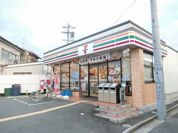 コンビニ　セブンイレブン堺出雲大社前店（コンビニ）まで672m