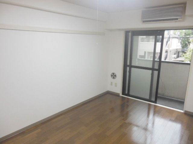 居室・リビング　★お部屋探しは株式会社タウンハウジング東京まで★