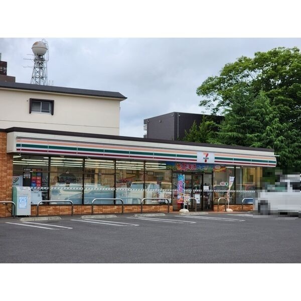 コンビニ　セブンイレブン 仙台幸町2丁目店（コンビニ）まで311m