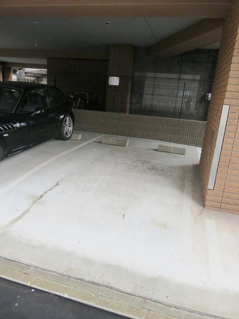 駐車場　★駐車場★