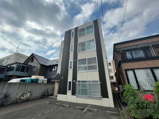 建物外観　札幌市東区北二十条東「リバティＭｅｗ．Ｅ」